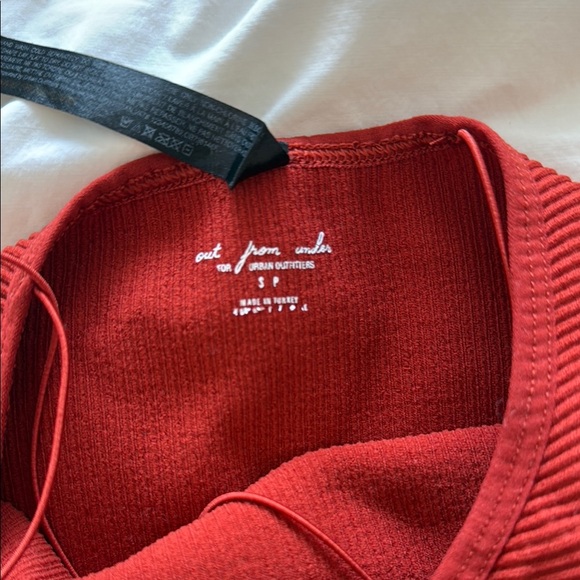 Red Ribbed Swimsuit - Picture 4 of 6